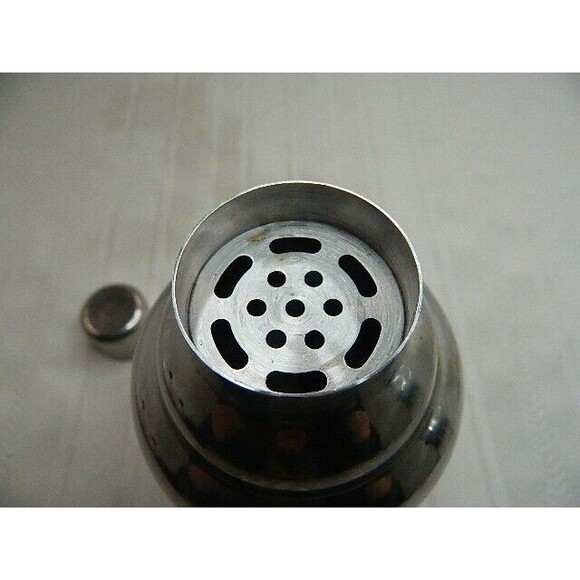 ONEIDA Stainless 18/8 Beverage/Cocktail Shaker 3 Piece 8.5" Tall - Picture 3 of 8